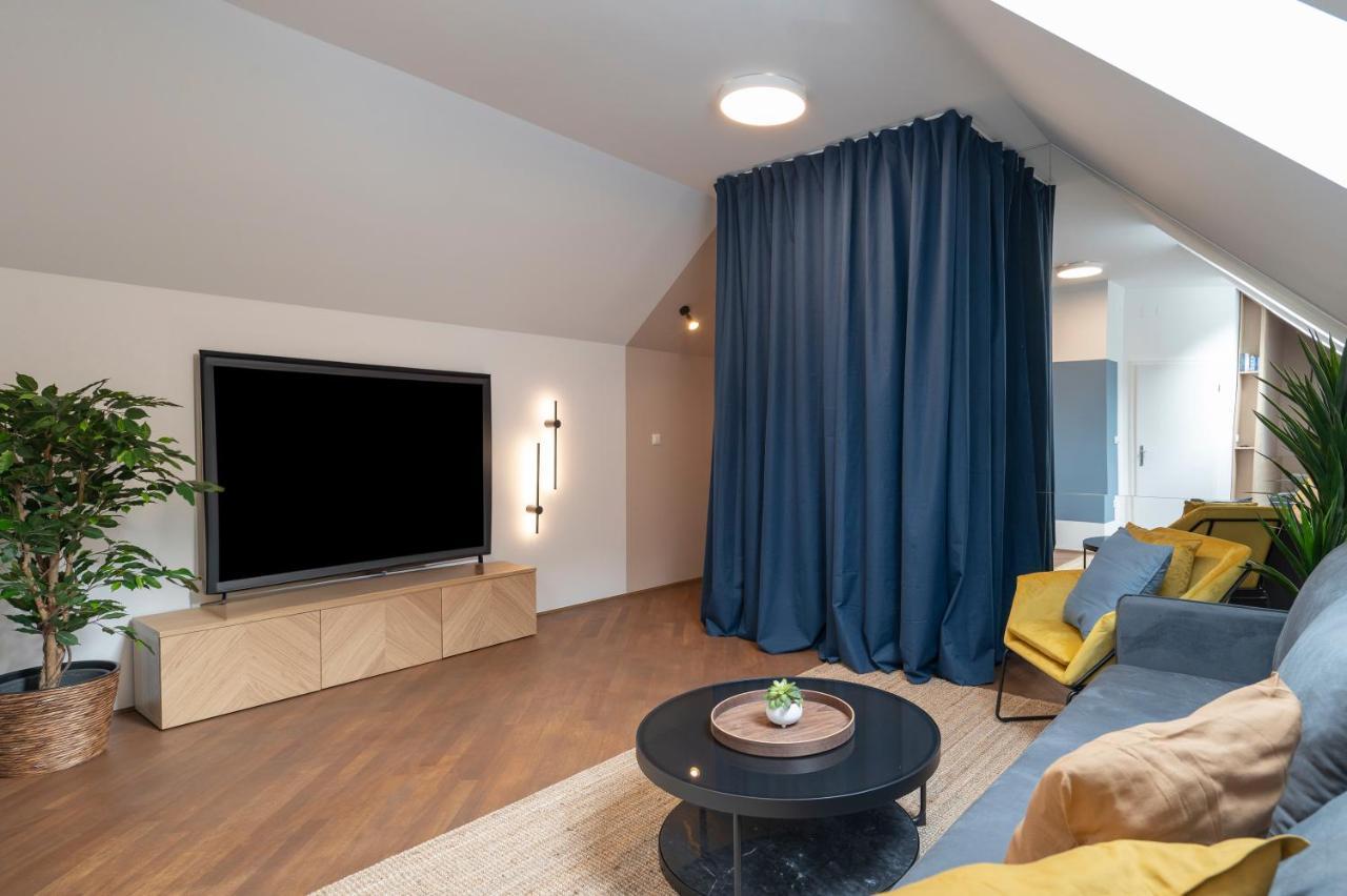 Strict City Apartments Ljubljana Dış mekan fotoğraf
