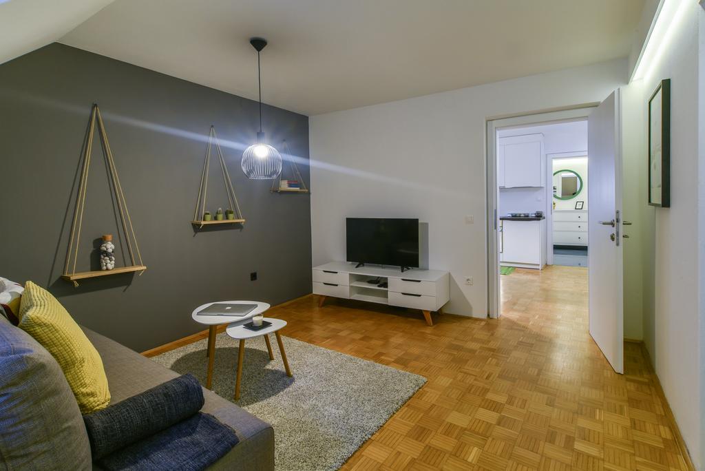 Strict City Apartments Ljubljana Dış mekan fotoğraf